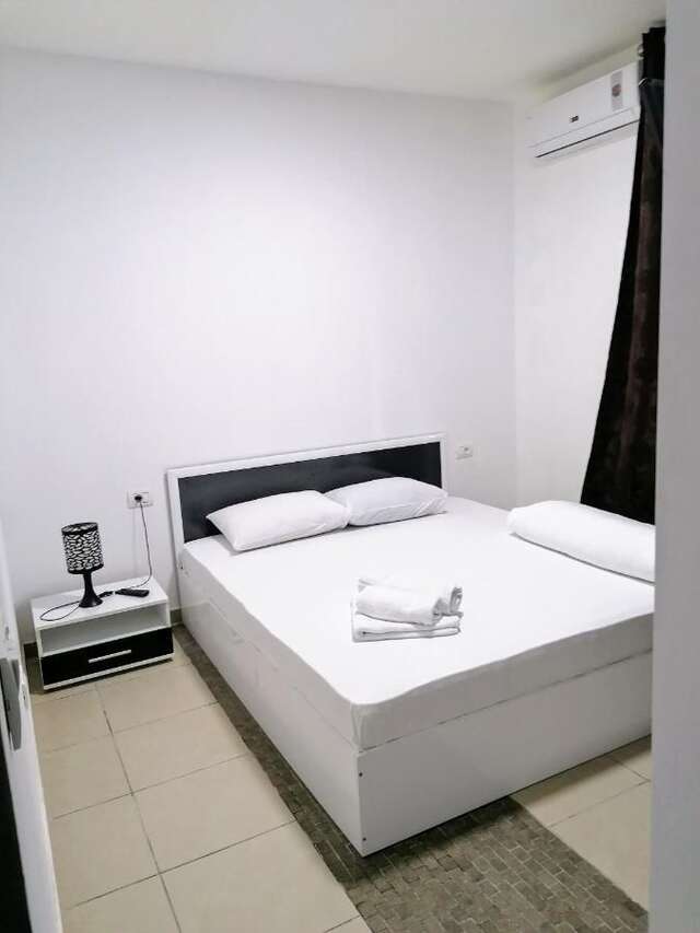 Хостелы Hostel Tripoli Бухарест-4