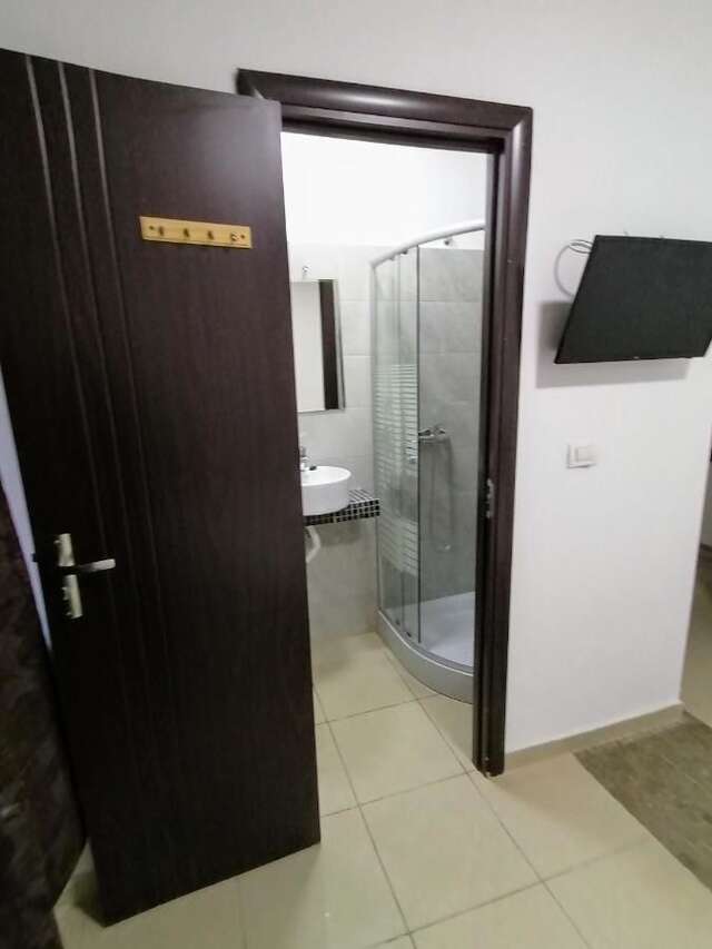 Хостелы Hostel Tripoli Бухарест-5