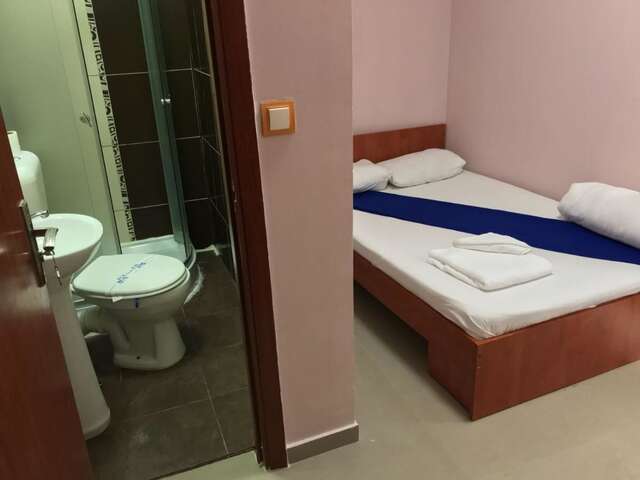 Хостелы Hostel Tripoli Бухарест-32
