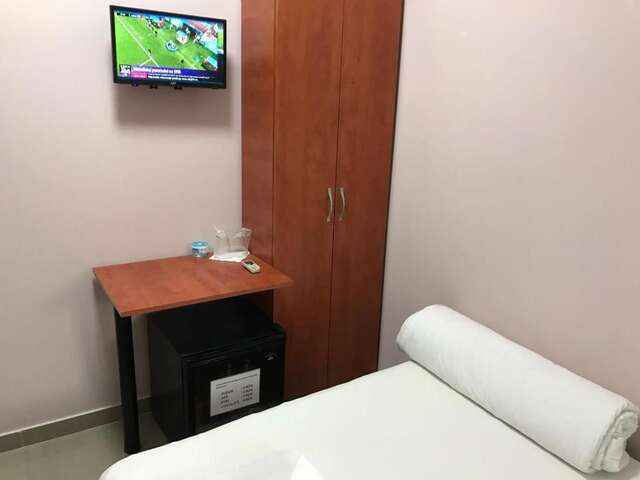 Хостелы Hostel Tripoli Бухарест-51