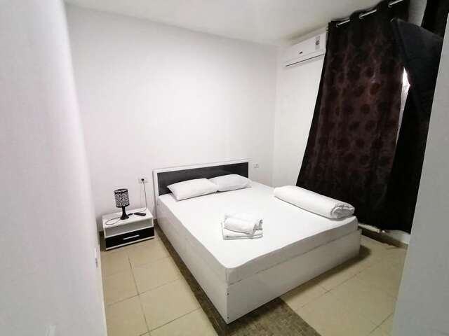 Хостелы Hostel Tripoli Бухарест-8