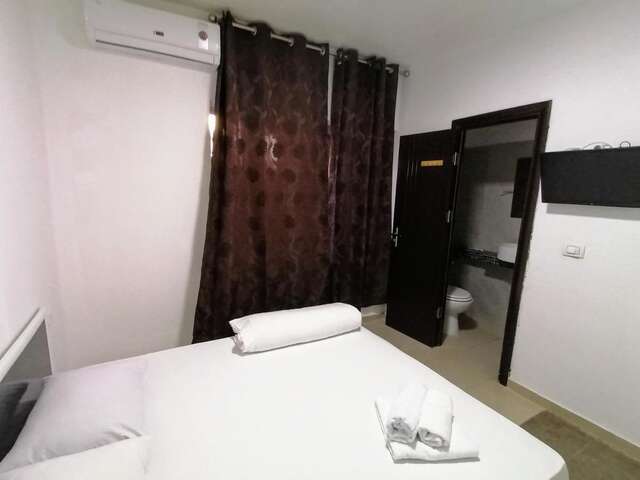 Хостелы Hostel Tripoli Бухарест-9